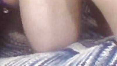 Ahelyett, hogy egy kibaszott csaladi porno videok filmet nézne