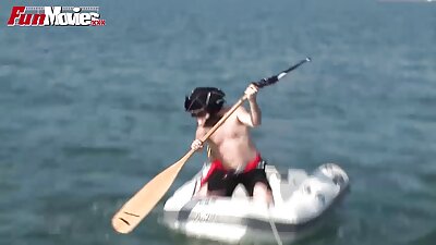 Dögös milf megfelel jóképű pornó anya fia srác