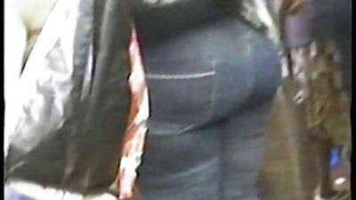 Csábító barna szar a házas szomszéd anyu leszopott