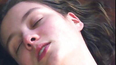Forró nővér egy mély torok irodájában csaladiszexvideo
